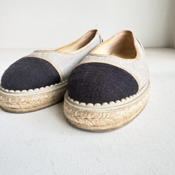 Chanel Two Tone Color block Canvas Classic Espadrilles 38 - Picture 11 of 13